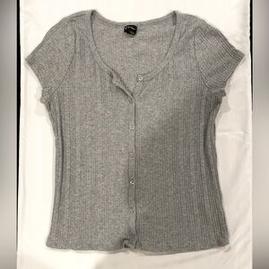 Girls Gray Ribbed Button Down Shirt